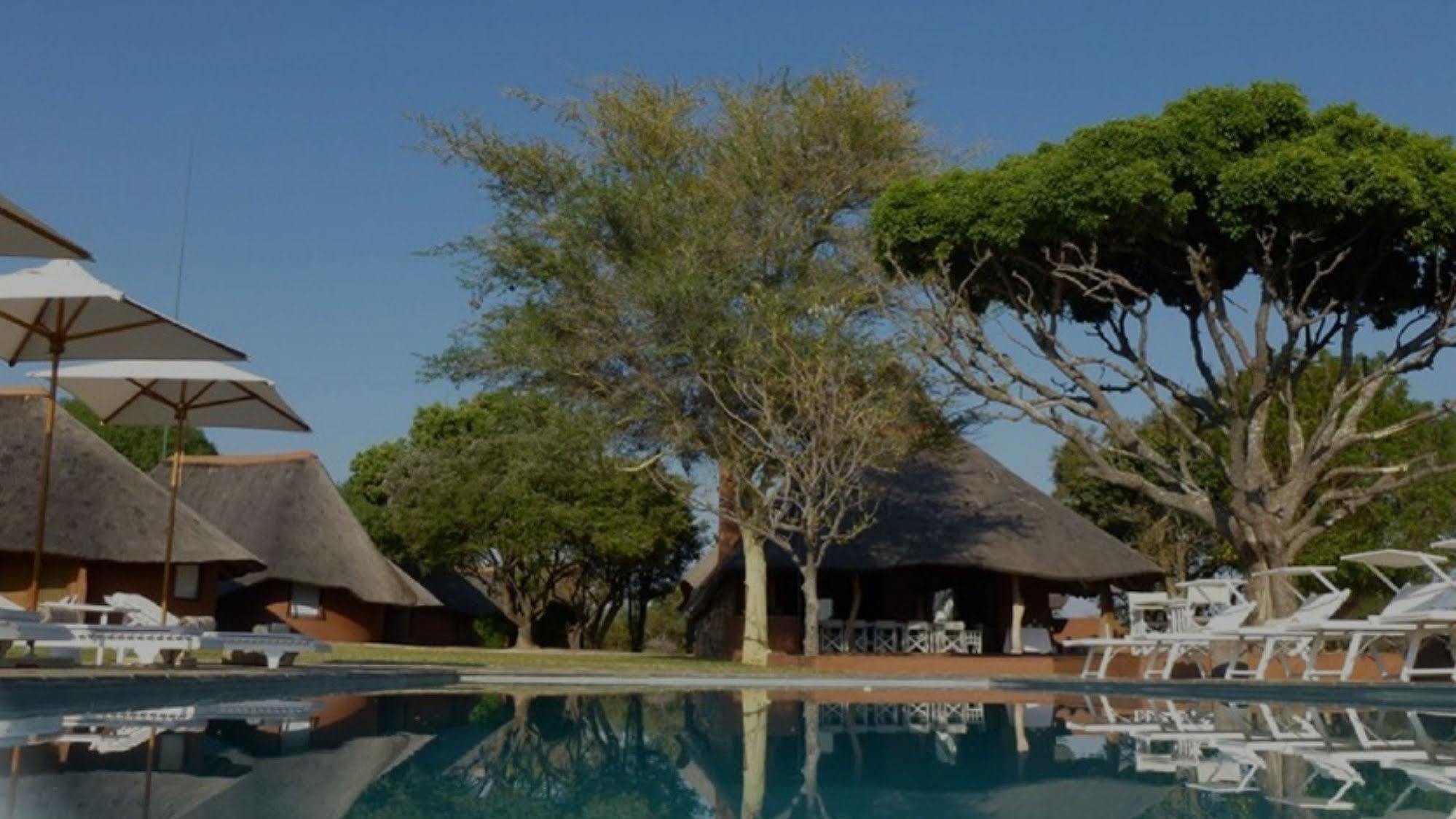 Zebras Crossing Private Game Lodge Modimolle Buitenkant foto