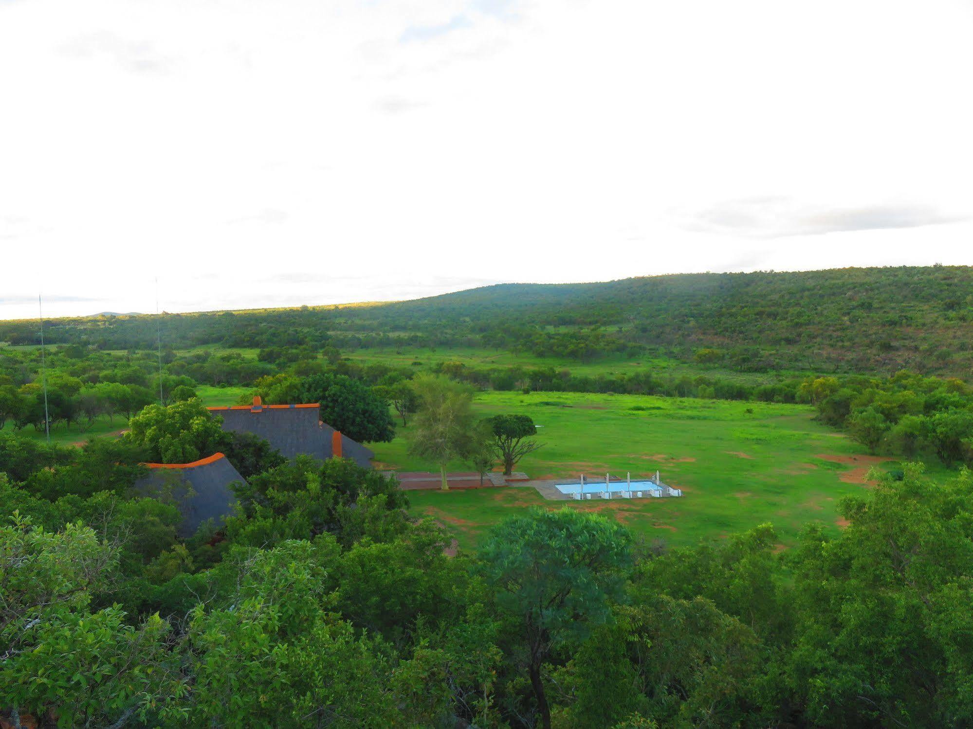 Zebras Crossing Private Game Lodge Modimolle Buitenkant foto